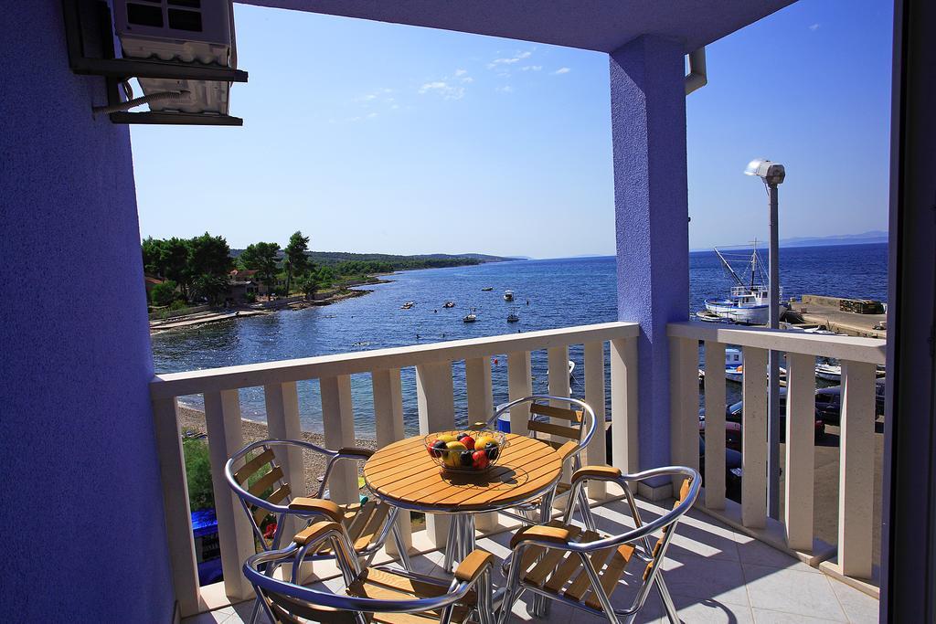 Aparthotel Marina Gromela Mirce Zimmer foto